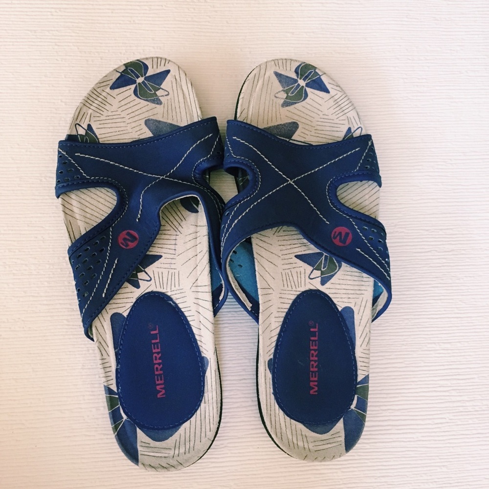 NEW Merrell shoes!!